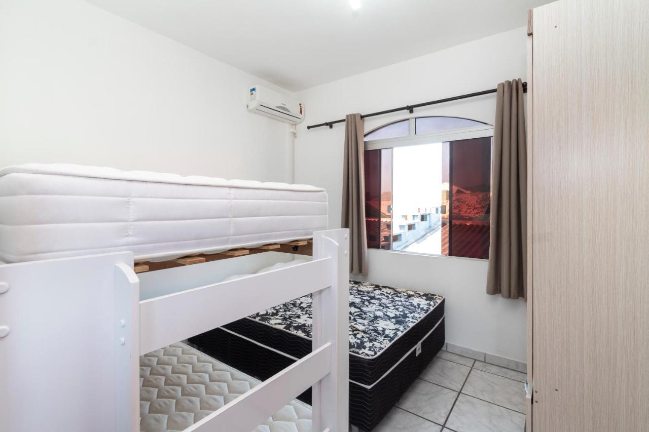 شقة بومبينهاس  في Residencial Ipe Amarelo المظهر الخارجي الصورة