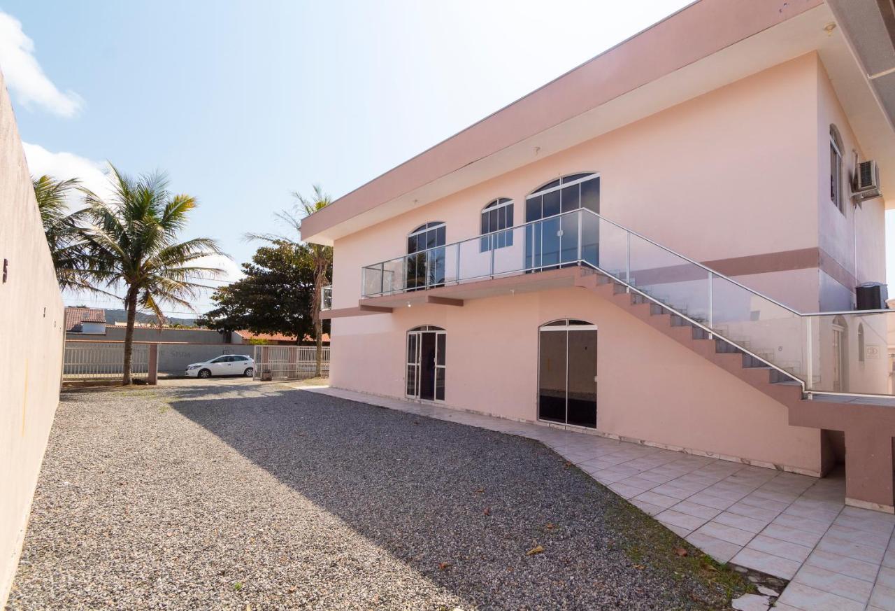 شقة بومبينهاس  في Residencial Ipe Amarelo المظهر الخارجي الصورة
