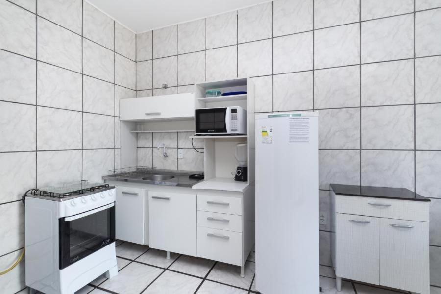 شقة بومبينهاس  في Residencial Ipe Amarelo المظهر الخارجي الصورة
